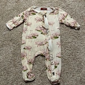 Milkbarn 3-6 month footed pajamas